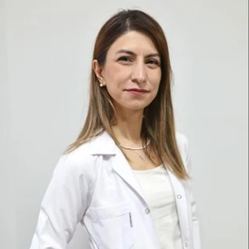 Dilara Özaydın  Taştan
