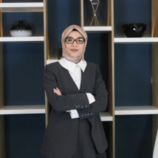 Hatice Karaköse Örnek