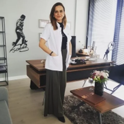 Akçay Övünç Karadaş