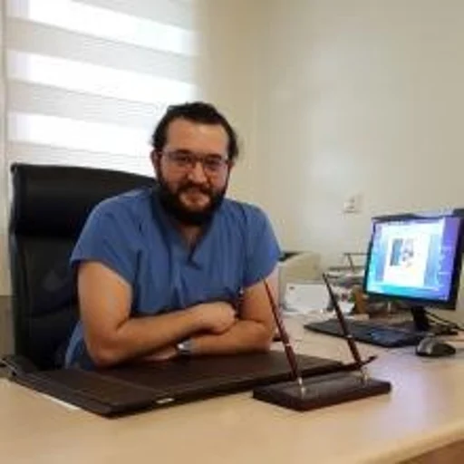 Emrah Topbaş