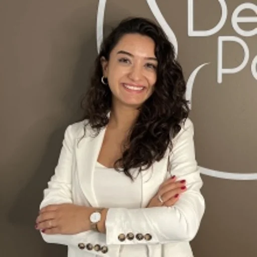 Buğse Şakı Çınarcık