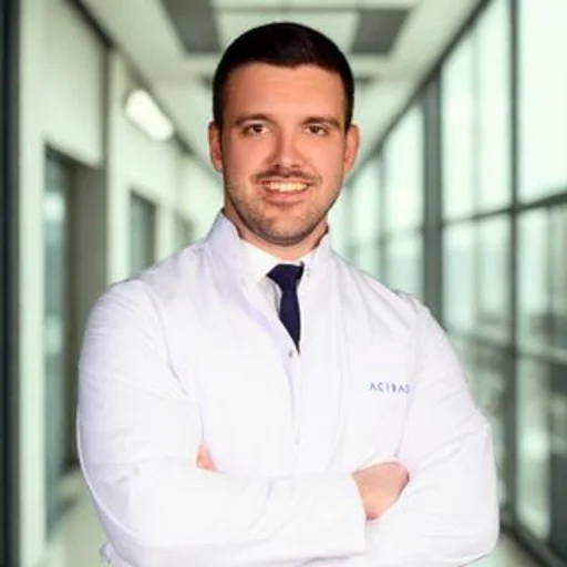 Jason Ömer Holtzclaw