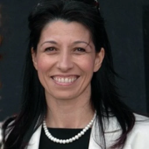 Elif Akalın