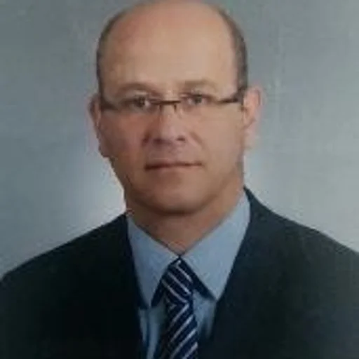 Özer Kandemir